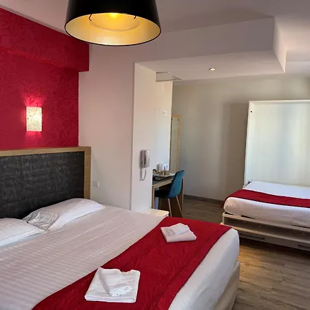 Hotel Calme Des Pins&spa
