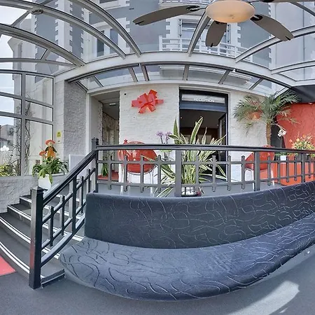 Calme Des Pins&spa Hotel