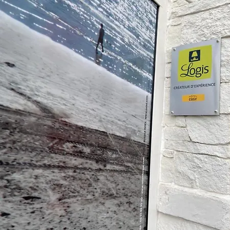 Calme Des Pins & Hotel Les Sables-dʼOlonne