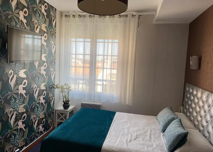 호텔 Calme Des Pins & Les Sables-dʼOlonne