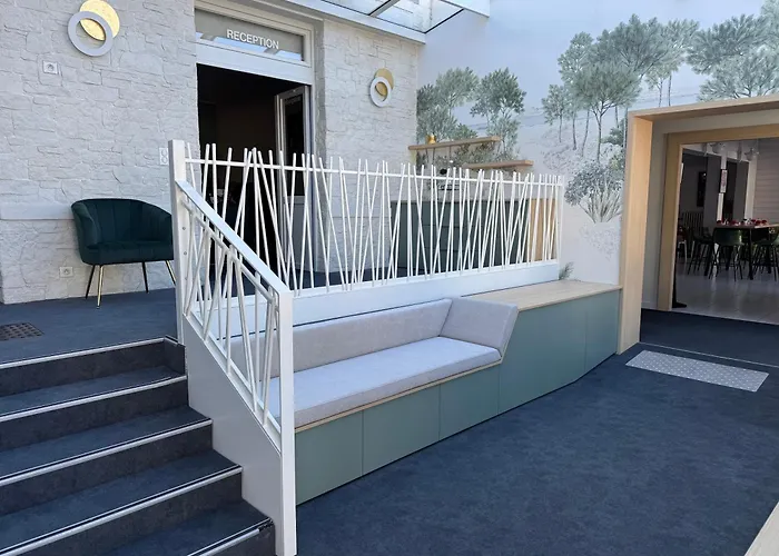 호텔 Calme Des Pins &