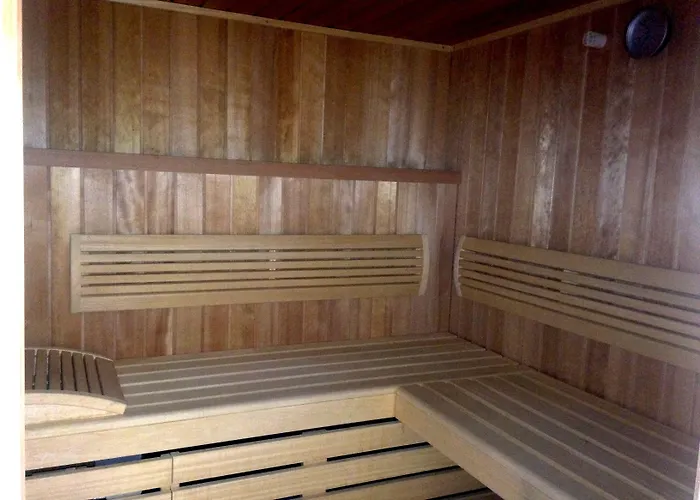 Hotel Calme Des Pins&spa 3*