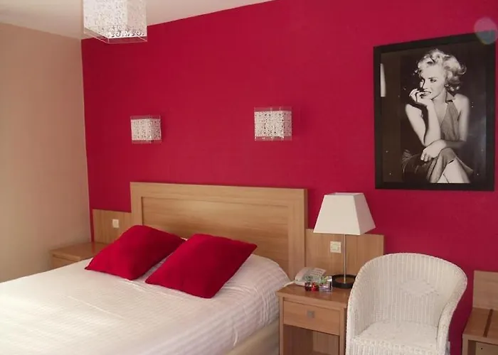 호텔 Calme Des Pins & Les Sables-dʼOlonne